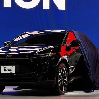 Toyota Perkenalkan bZ4X Facelift, Kini Dirakit di Dalam Negeri