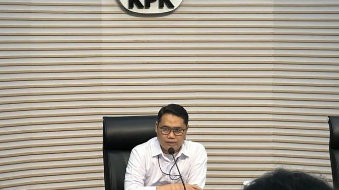 Pelaksana Tugas Deputi Penindakan dan Eksekusi Komisi Pemberantasan Korupsi Asep Guntur Rahayu saat memberikan keterangan di Gedung Merah Putih KPK, Jakarta, Kamis 14 Agustus 2025. (ANTARA/Rio Feisal)