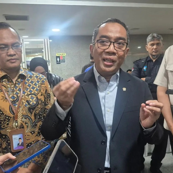 Mendiktisaintek Tegaskan Prodi Tak Ditutup, Akan Disesuaikan dengan Perkembangan Teknologi