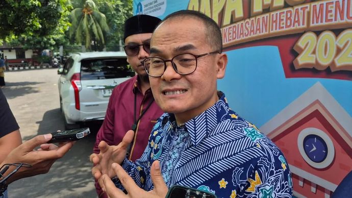 Arsip - Direktur Jenderal Pendidikan Vokasi, Pendidikan Khusus, dan Pendidikan Layanan Khusus, Kemendikdasmen Tatang Muttaqin ditemui di SMKN 27 Jakarta, Rabu 24 Juli 2025. ANTARA/Sean Filo Muhamad
