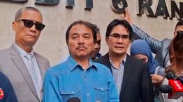 Roy Suryo Dicecar 26 Pertanyaan dari Ijazah SD hingga SD sampai S3