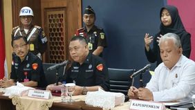 Kejaksaan Agung (Kejagung) menyatakan tengah mendalami keterlibatan delapan perusahaan gula swasta di dalam kasus dugaan korupsi importasi gula di Kementerian Perdagangan pada tahun 2015–2016.