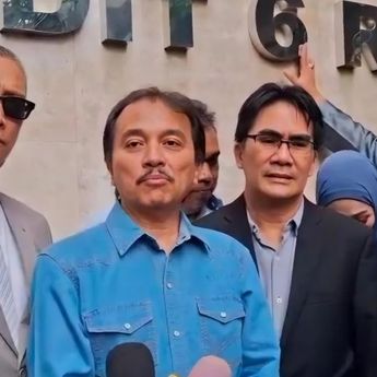 Roy Suryo Dicecar 26 Pertanyaan dari Ijazah SD hingga SD sampai S3