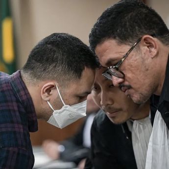 Eks Jaksa Kejari Jakbar Divonis 7 Tahun Penjara Dalam Kasus Tilap Barbuk Investasi Bodong Robot Trading
