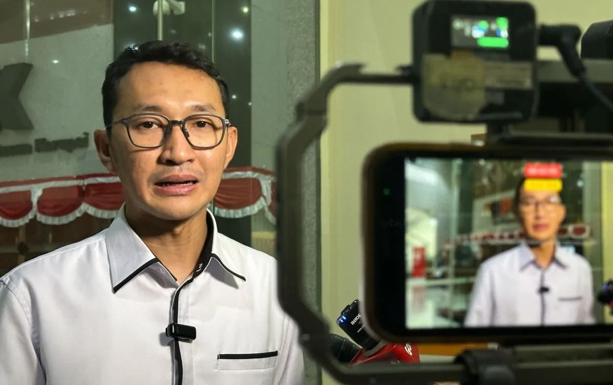 Juru Bicara Komisi Pemberantasan Korupsi Budi Prasetyo memberikan keterangan di Gedung Merah Putih KPK, Jakarta, Rabu, 12 Agustus 2026. <b>(Antara)</b>