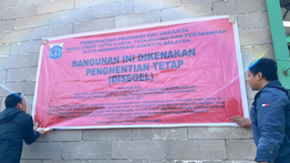 Pemkot Jaksel Segel Lapangan Padel Tak Berizin di Jagakarsa