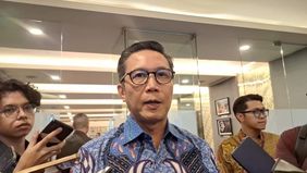 PT Bursa Efek Indonesia (BEI) mengungkapkan telah menunjuk Jeffrey Hendrik sebagai Pejabat Sementara (Pjs) Direktur Utama. 