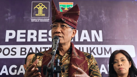 Menteri Hukum RI Supratman Andi Agtas menegaskan pemerintah akan bertindak tegas terhadap platform media sosial yang melanggar Peraturan Pemerintah (PP) Nomor 17 Tahun 2025 tentang Pelindungan Tata Kelola Penyelenggaraan Sistem Elektronik dalam Pelin