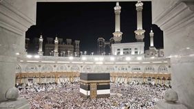 Kementerian Agama Republik Indonesia menyampaikan bahwa jamaah calon haji asal Indonesia akan mulai diberangkatkan ke Arafah pada 8 Dzulhijah 1446 Hijriah, yang bertepatan dengan tanggal 4 Juni 2025.