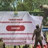 Izin Dicabut Kemenhut, Satpol PP Segel Kebun Binatang Bandung