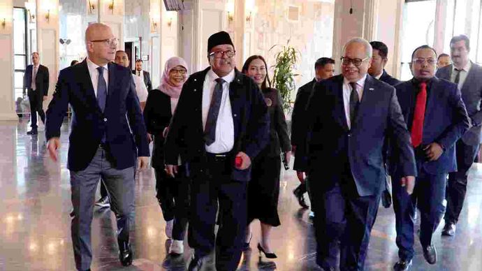 Rano Karno di Istanbul