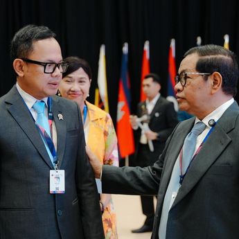 Wamendagri Bima Arya Apresiasi Pramono Soal Kebijakan Transportasi di Forum ASEAN 2025