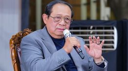 SBY dan Novel 'Diana Memang Manja'