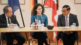 Gubernur DKI Jakarta, Pramono Anung menggelar pertemuan strategis dengan pimpinan GIZ (German Corporation for International Cooperation) dan perwakilan BMZ (Federal Ministry for Economic Cooperation and Development) di Rotes Rathaus, Berlin.