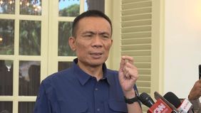 Di tengah polemik mengenai keaslian ijazah Presiden ke-7 Republik Indonesia Joko Widodo dan Wakil Presiden Gibran Rakabuming, ahli digital forensik Rismon Hasiholan Sianipar menyatakan bahwa dokumen tersebut asli berdasarkan hasil pengujiannya. 