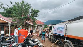 PT Bank Negara Indonesia (Persero) Tbk atau BNI bergerak cepat menyalurkan bantuan bagi masyarakat terdampak banjir di sejumlah wilayah Kota Padang, Sumatera Barat, melalui program Tanggung Jawab Sosial dan Lingkungan (TJSL) BNI Berbagi.