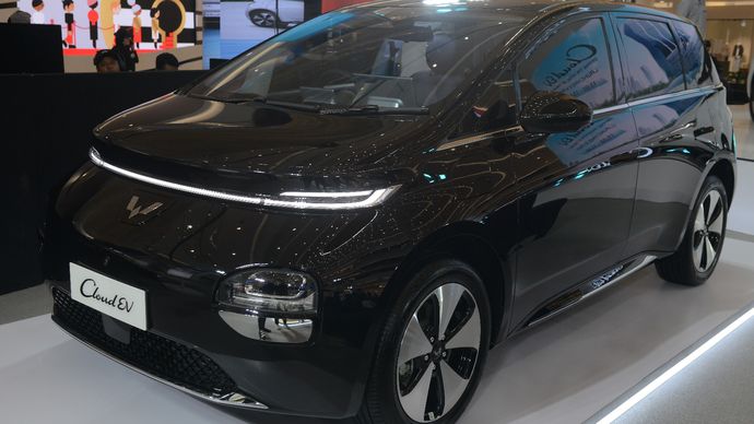 Wuling Cloud EV