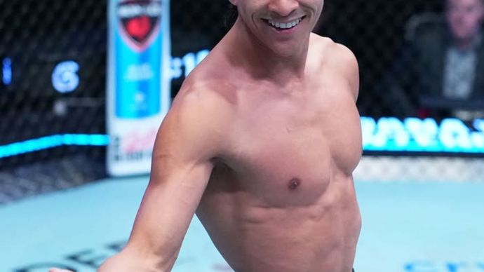 Momen kemenangan Bilal Hasan di ajang Dana White's Contender Series (DWCS) di Las Vegas! Dengan TKO kilat dalam 45 detik, 