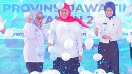 Kolaborasi Khofifah dan Menteri PPPA Tingkatkan Keamanan Digital Anak di Jawa Timur