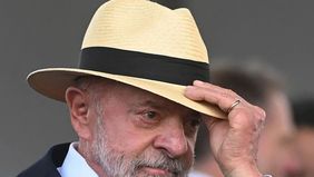 Presiden petahana Brasil, Luiz In&aacute;cio Lula da Silva, secara resmi ditetapkan sebagai pemenang pemilihan presiden Brasil setelah mengungguli rival politiknya, Flavio Bolsonaro, dalam kontestasi pemilu putaran kedua yang berlangsung ketat.