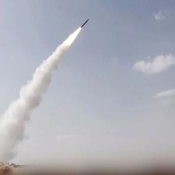 Houthi Klaim Serang Bandara Riyadh dan Pangkalan Militer Arab Saudi
