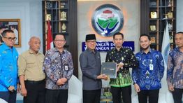 Mendes PDT Minta Bantuan Pembangunan Desa Berfokus pada Pemberdayaan Ekonomi