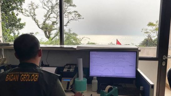Gunung Anak Krakatau Catat Erupsi Tertinggi Sepanjang 2026