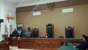 Majelis Hakim Pengadilan Negeri Kupang, Nusa Tenggara Timur (NTT), secara resmi menolak permohonan praperadilan yang diajukan oleh tiga anggota Dewan Perwakilan Rakyat Daerah (DPRD) Kabupaten Timor Tengah Utara (TTU). 