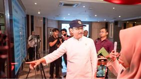 Kementerian Sosial (Kemensos) menangguhkan sebanyak 1.494.652 Keluarga Penerima Manfaat (KPM) Program Sembako yang terindikasi melakukan transaksi judi online berdasarkan hasil pemadanan data dengan Pusat Pelaporan dan Analisis Transaksi Keuangan.
