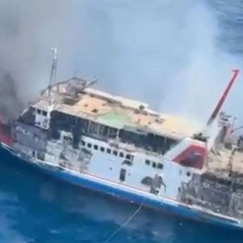 Kapal KMP Putri Yasmin Terbakar, 106 Penumpang Dievakuasi Selamat