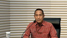 Komisi Pemberantasan Korupsi (KPK) mengonfirmasi bahwa uang tunai sebesar 8.500 dolar Singapura yang disita dalam penggeledahan pada Selasa (4/8/2026) ditemukan secara spesifik di ruangan Kepala Kantor Imigrasi Kelas I Khusus Non TPI Jakarta Selatan,