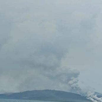 Anak Krakatau Erupsi Beruntun, Warga Dilarang Mendekat