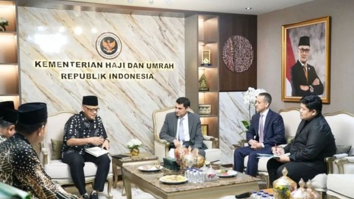 Menteri Haji dan Umrah (Menhaj) Mochamad Irfan Yusuf beserta jajaran menerima kunjungan Duta Besar Yordania untuk Indonesia Sudqi Atallah Al Omoush di Kantor Kemenhaj, Jakarta, Selasa (6/10/2026)