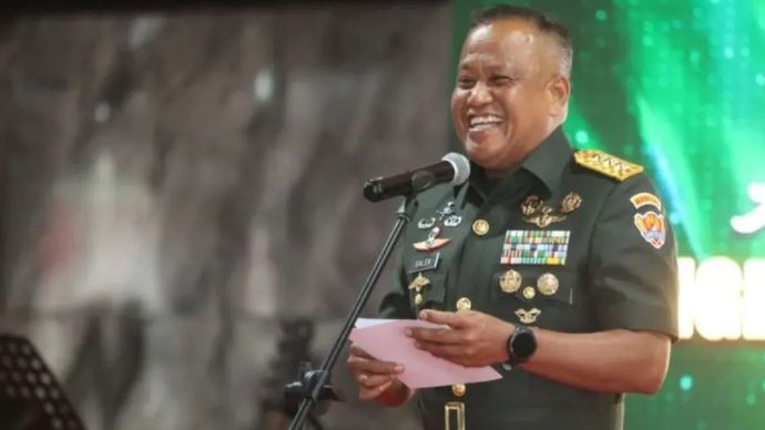 Arsip foto - Wakil Kepala Staf Angkatan Darat Letjen TNI Muhammad Saleh Mustafa saat memberi arahan pada upacara serah terima jabatan pejabat TNI AD di Mabes AD, Jakarta Pusat, Rabu (14/1/2026).