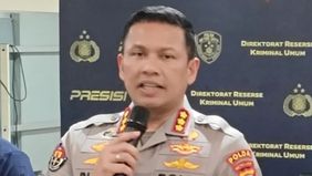 Polda Metro Jaya menyatakan bahwa penyidik dari Direktorat Reserse Kriminal Umum (Ditreskrimum) saat ini masih terus mendalami kasus pemukulan yang menimpa Koordinator BEM Universitas Indonesia (UI).