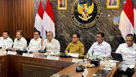 Menteri Dalam Negeri Muhammad Tito Karnavian menginstruksikan agar program operasi pasar pangan digencarkan dan diperkuat secara menyeluruh guna mengantisipasi lonjakan permintaan menjelang perayaan Natal 2026 dan Tahun Baru 2027.