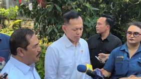 Kepala Badan Pengendalian Pembangunan dan Investigasi Khusus (Bappisus) Aris Marsudiyanto bersama Menteri Imigrasi dan Pemasyarakatan Agus Andrianto mengecek langsung kondisi Lapas Kelas IIA Cibinong, Kabupaten Bogor, Jawa Barat, Jumat (25/9).