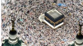 Kementerian Luar Negeri (Kemlu) Republik Indonesia memastikan bahwa puluhan ribu jemaah umrah asal Indonesia yang saat ini berada di Arab Saudi dipastikan dalam kondisi aman, kendati ibadah mereka harus dilalui di tengah meningkatnya eskalasi konflik