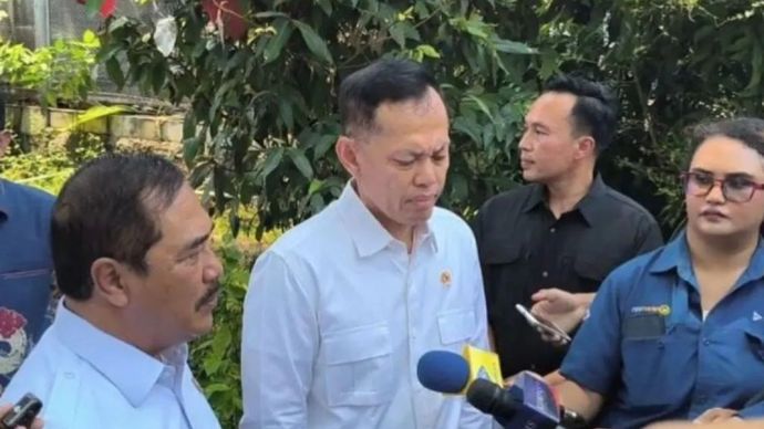 Kepala Badan Pengendalian Pembangunan dan Investigasi Khusus (Bappisus) Aris Marsudiyanto bersama Menteri Imigrasi dan Pemasyarakatan Agus Andrianto di Lapas Kelas IIA Cibinong, Kabupaten Bogor, Jawa Barat, Jumat (25/9/2026). 