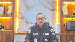 Oknum Polisi Julurkan Lidah Saat Unjuk Rasa di Bengkulu Dikenai Sanksi