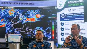 Badan Meteorologi, Klimatologi, dan Geofisika (BMKG) memprediksi fenomena El Nino akan berlangsung setidaknya hingga awal kuartal pertama 2027 dengan peluang mencapai puncak intensitas pada kategori kuat.