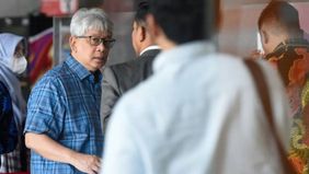 Komisi Pemberantasan Korupsi (KPK) kembali memanggil dan memeriksa mantan Direktur Utama PT Bank Pembangunan Daerah Jawa Barat dan Banten (Bank BJB), Yuddy Renaldi, sebagai saksi dalam kelanjutan penyidikan kasus rasuah di institusi perbankan pelat m