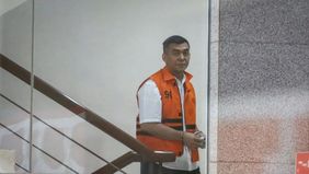 Komisi Pemberantasan Korupsi (KPK) mengendus dugaan aliran dana dari Presiden Komisaris Tempo Scan Group, Handojo Selamet Muljadi, kepada mantan Wakil Menteri Imigrasi dan Pemasyarakatan, Silmy Karim. Uang dengan kisaran nominal Rp50 juta hingga Rp50