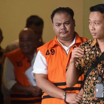 KPK Periksa 7 Tersangka Kasus Korupsi Jalan Sumut