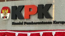 Geledah Kantor Pertanahan Mojokerto, KPK Amankan Amplop Berisi Uang