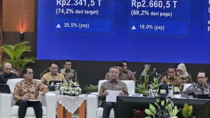Menteri Keuangan Suahasil Nazara dalam konferensi pers APBN KiTa di Jakarta, Jumat (9/10/2026)