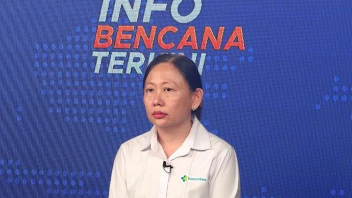 Direktur Kesehatan Lingkungan Kementerian Kesehatan, Dr dr Ten Suyanti memberikan penjelasan terkait perkembangan penanganan dampak kesehatan akibat kebakaran hutan dan lahan (karhutla) di Kantor BNPB Pusat, Jakarta, Kamis (22/10/2026).