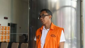 Komisi Pemberantasan Korupsi (KPK) memanggil empat orang saksi untuk dimintai keterangan dalam penyidikan kasus dugaan korupsi pengurusan hak guna bangunan (HGB) PT Summarecon Agung Tbk di Kabupaten Bogor, Jawa Barat. 