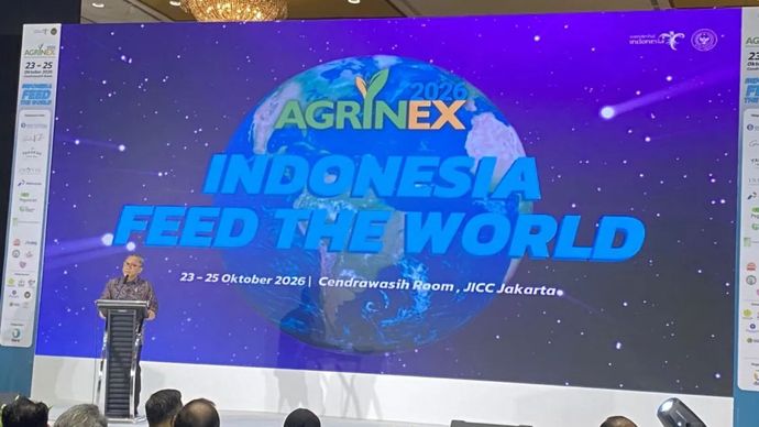 Menteri Koordinator Bidang Pangan Zulkifli Hasan berbicara dalam pembukaan pameran pertanian Agrinex di Jakarta, Jumat (23/10/2026). 
