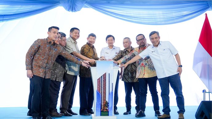 Momen peresmian groundbreaking bersama para pejabat BUMN